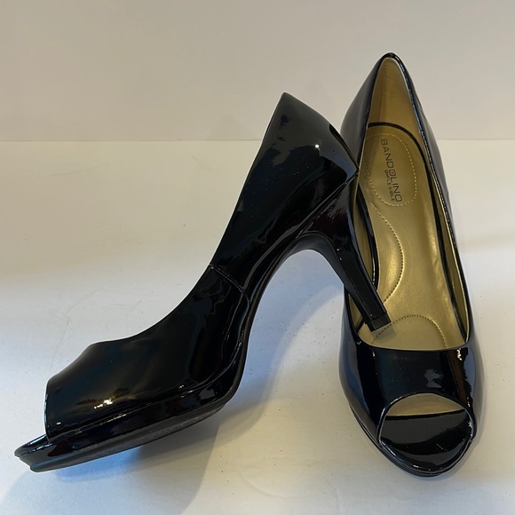 Bandolino Open Toed Black Patent Leather High Heel Dress Shoes - Picture 2 of 11
